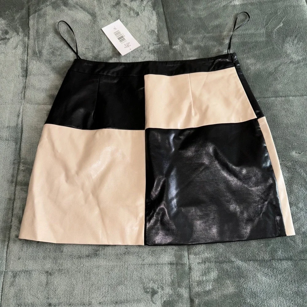 NWT 12th Tribe Black Cream Colorblock Faux Leather Mini Skirt Size Large Boho